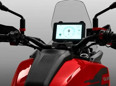 QJ Motor Moto SRT550SX