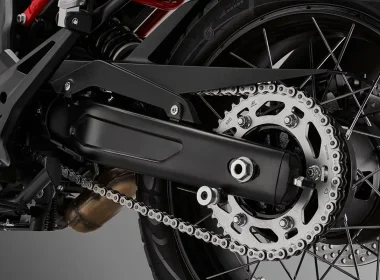 QJ Motor Moto SRT550SX