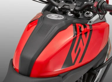 QJ Motor Moto SRT550SX