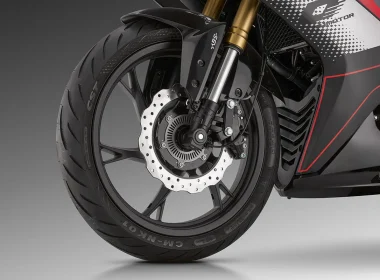 QJ Motor Moto SKR 125R