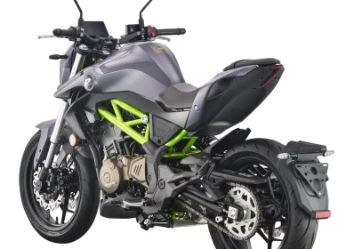 QJ Motor Moto SRK 400